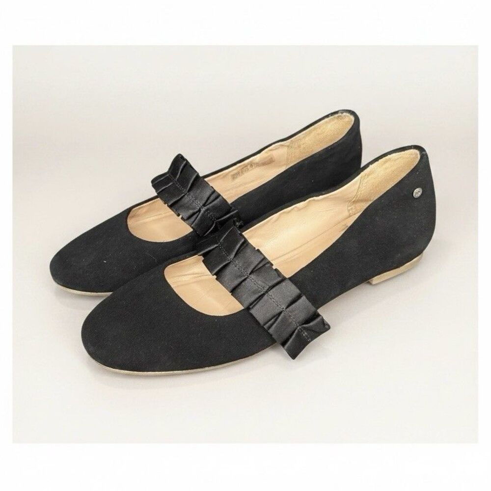 UGG Thea Ruffle Black Suede Women’s Size 7 MaryJane Slip On Ballet Flats Shoes